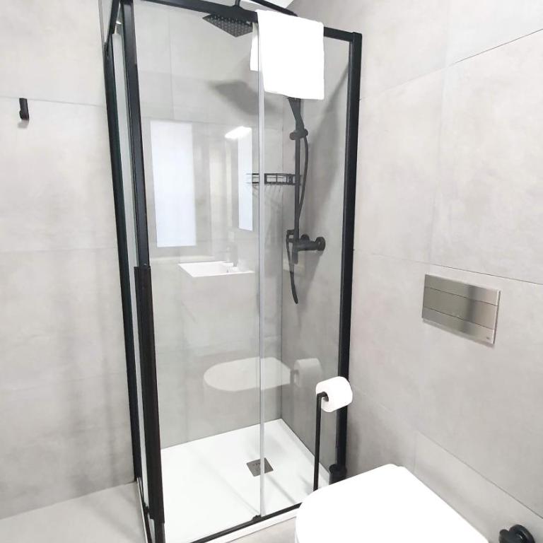 Akita Suite - Camera Doppia con Letti Singoli con Bagno Privato - 1