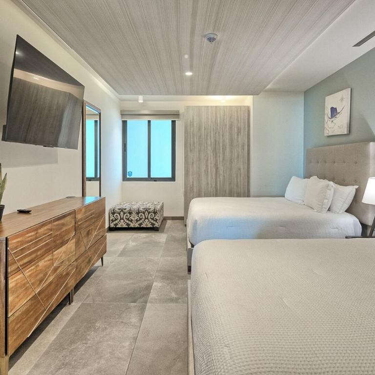 LUXURY NEW OCEANFRONT CONDO 5BR Sleeps 12 - Apartamento - 34