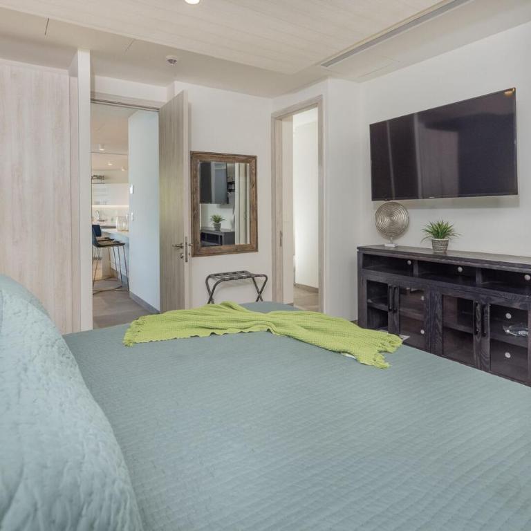 LUXURY NEW OCEANFRONT CONDO 5BR Sleeps 12 - Apartamento - 37