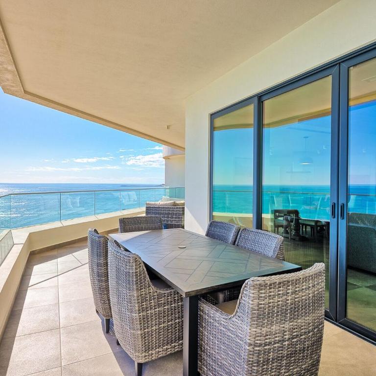 LUXURY NEW OCEANFRONT CONDO 5BR Sleeps 12 - Apartamento - 42