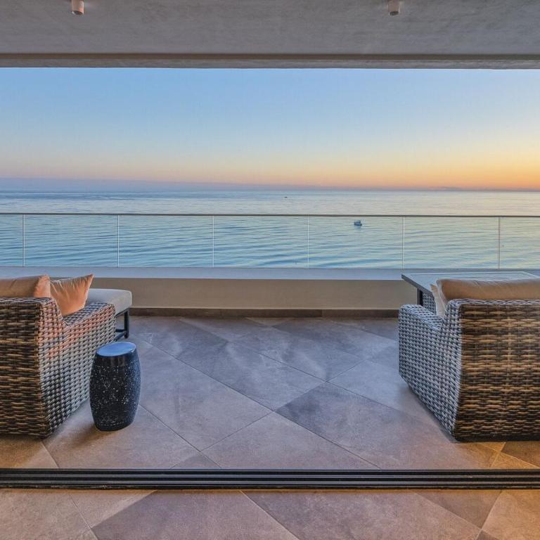 LUXURY NEW OCEANFRONT CONDO 5BR Sleeps 12 - Apartamento - 51