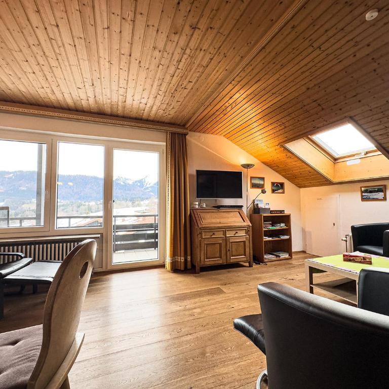 FEWO Hochgratblick - mit Oberstaufen Plus - Apartment mit Blick auf die Berge - 1