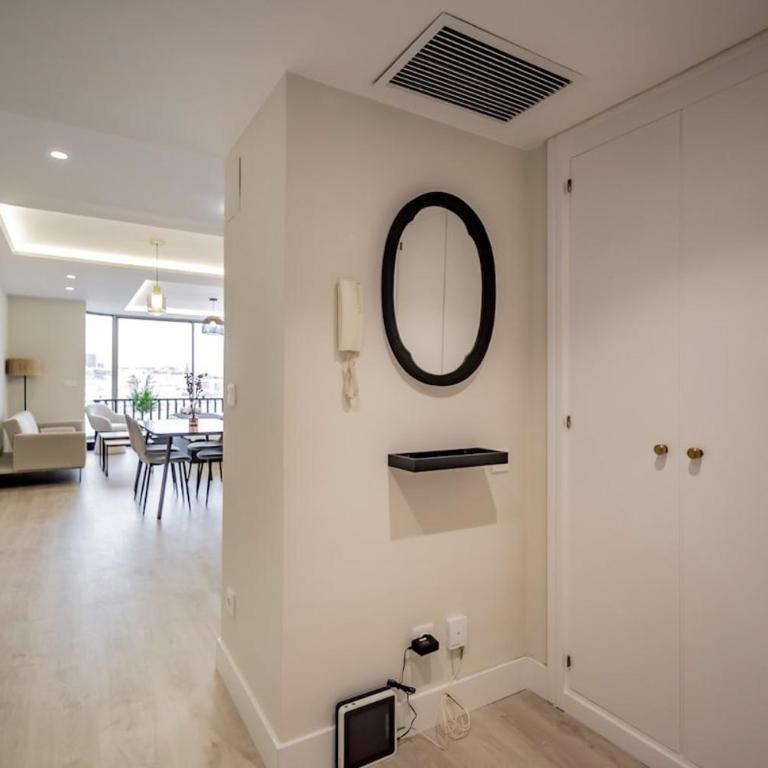 Wonderful apartment with a view - One-Bedroom Apartment - 4