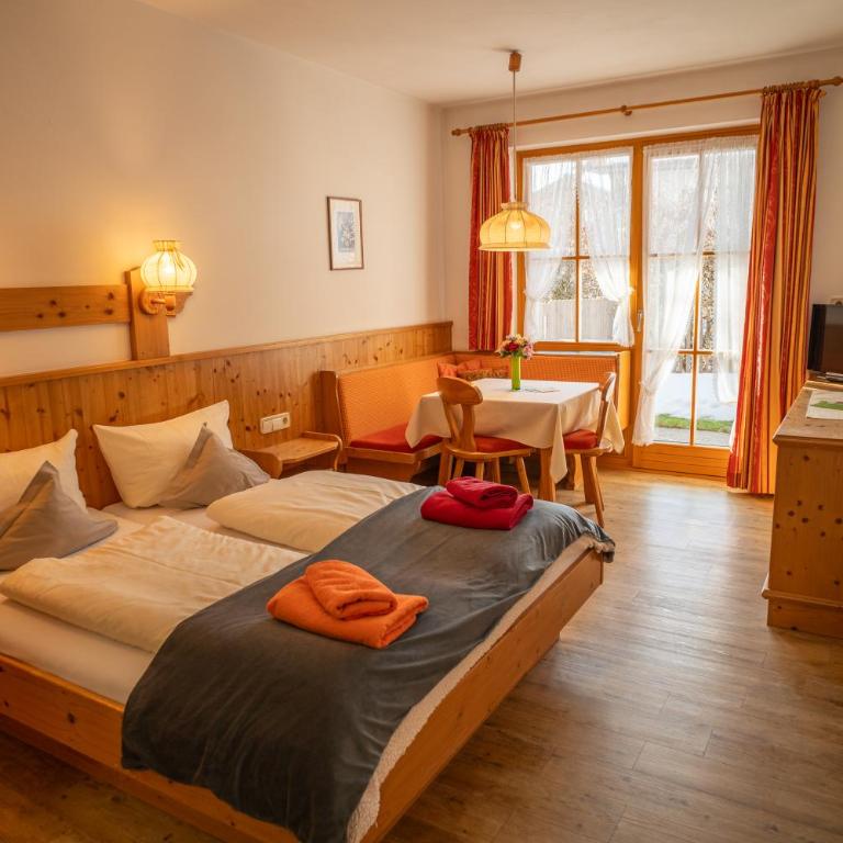 Haus Alpenlicht - 1-Zimmer-Apartment Nr. 3 - 1