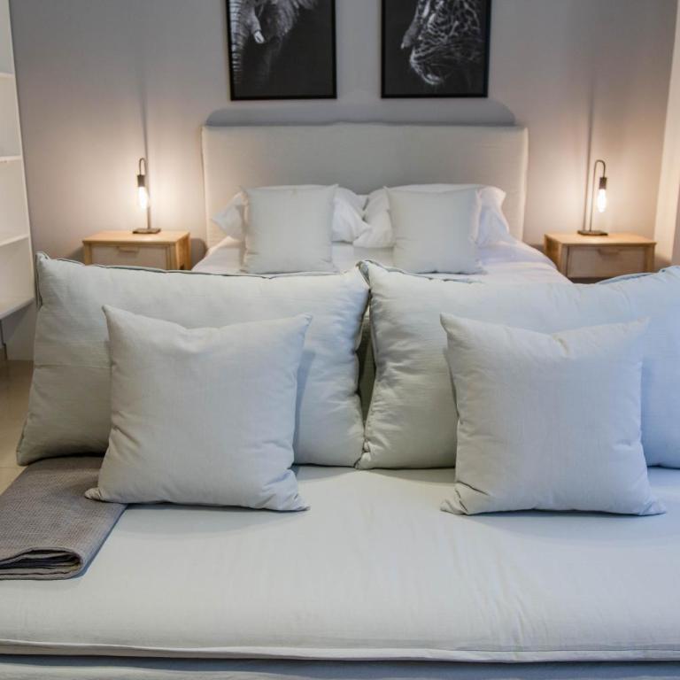 Silvane Modern Studio - One-Bedroom Apartment - 7
