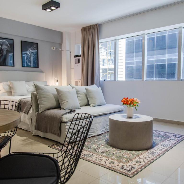 Silvane Modern Studio - One-Bedroom Apartment - 1