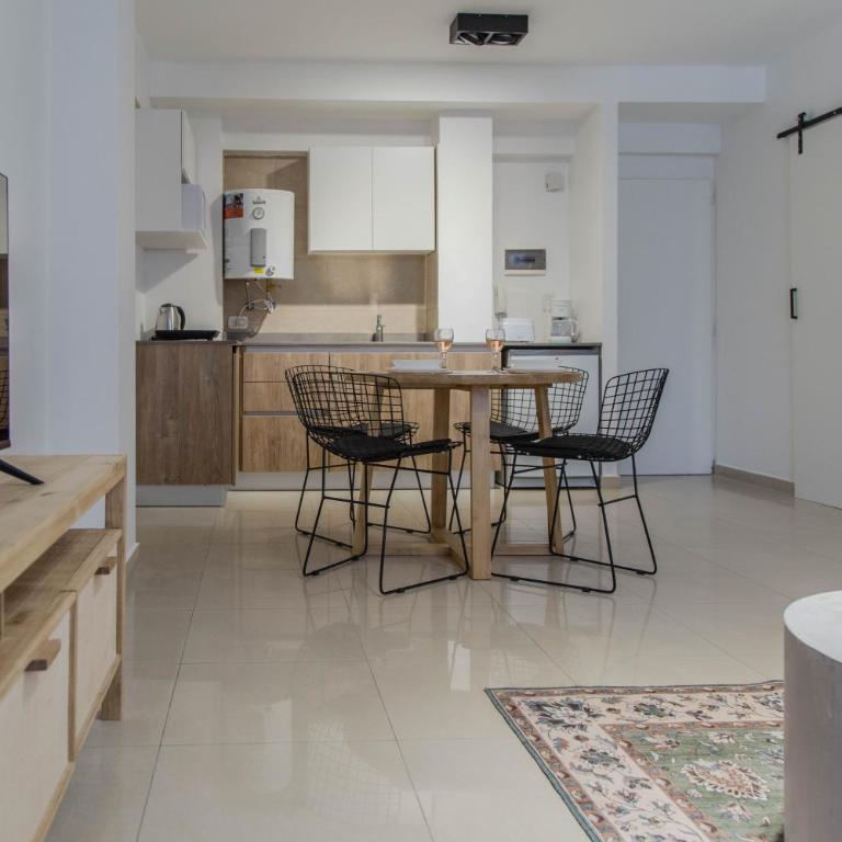 Silvane Modern Studio - One-Bedroom Apartment - 48