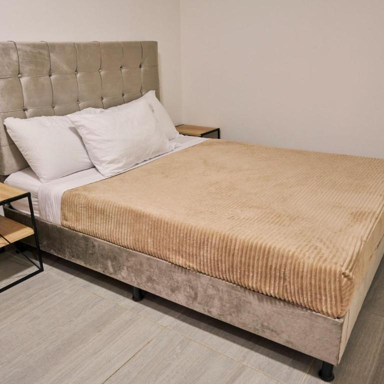 Apartahotel Castellana - Apartamento Estudio - 7