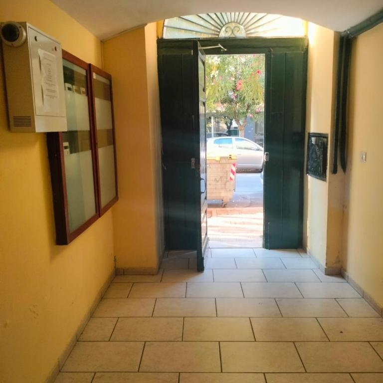 Gioia Home - Appartamento con 2 Camere da Letto - 37