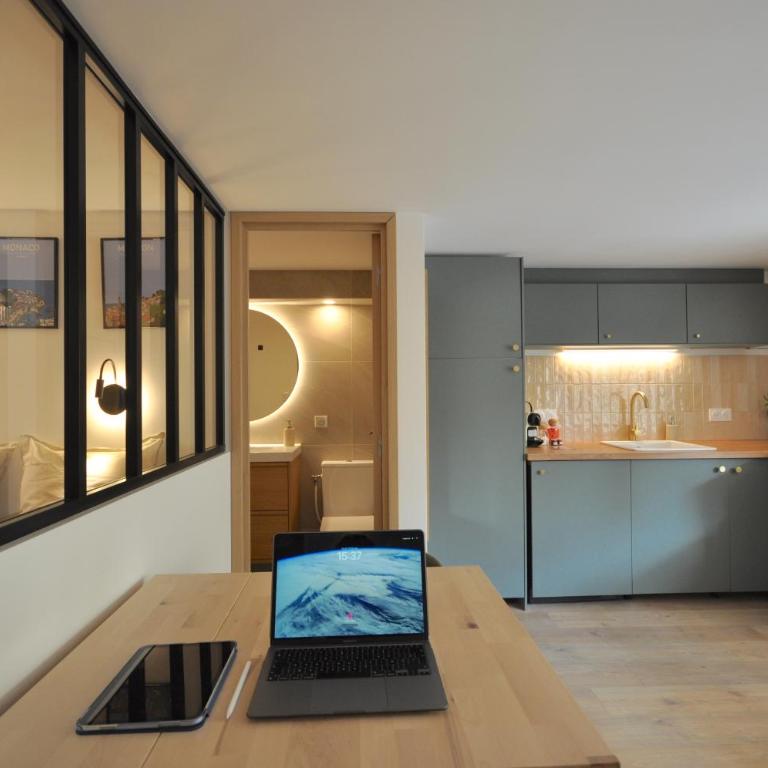 MONACO - MENTON - 4 PERSONS - HYPERCENTER - PARKING - CLIM - FULL RENOVATED - FAST WIFi - Appartement 1 Chambre - 20