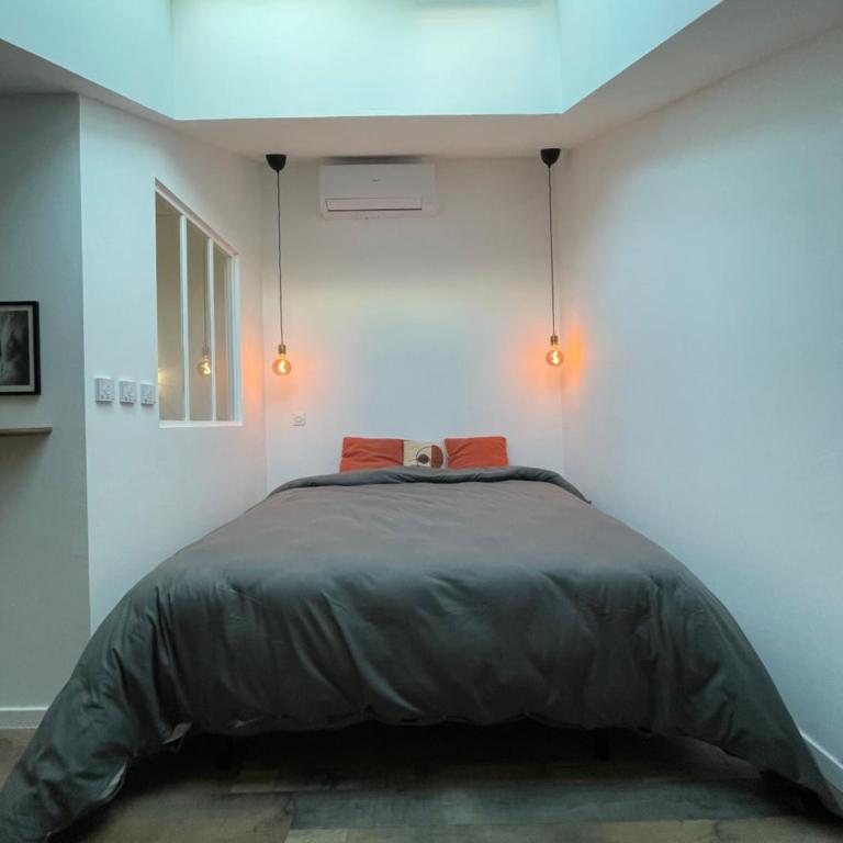 Jolie maison en centre ville avec climatisation grand lit double - Maison 2 Chambres - 29