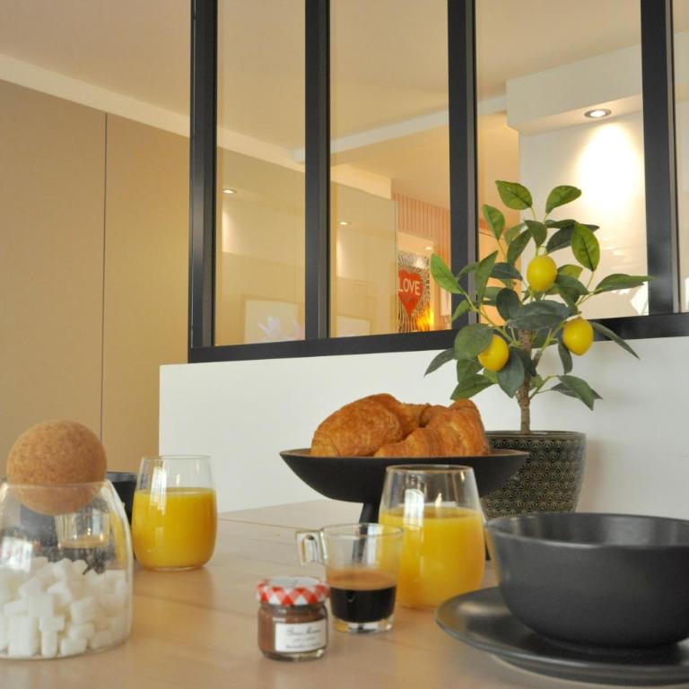 MONACO - MENTON - 4 PERSONS - HYPERCENTER - PARKING - CLIM - FULL RENOVATED - FAST WIFi - Appartement 1 Chambre - 10