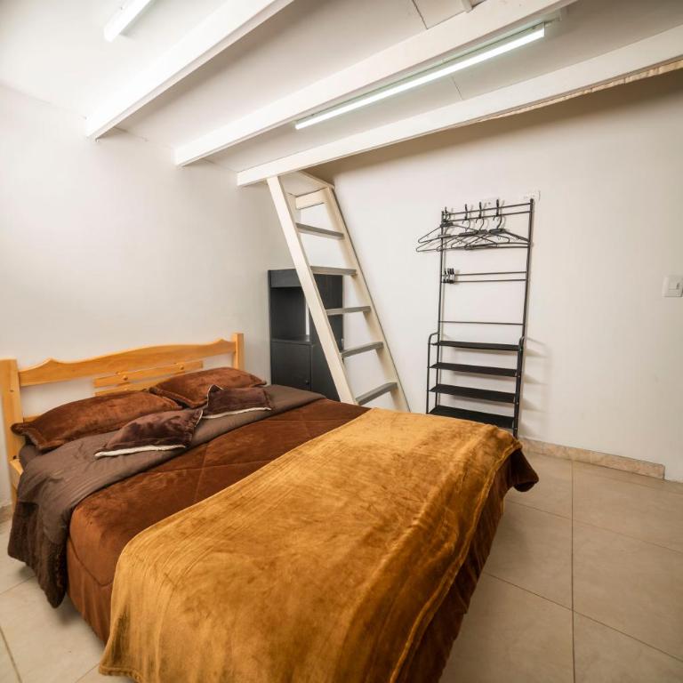 Casa Tsao - Family Room with Private Bathroom - 6