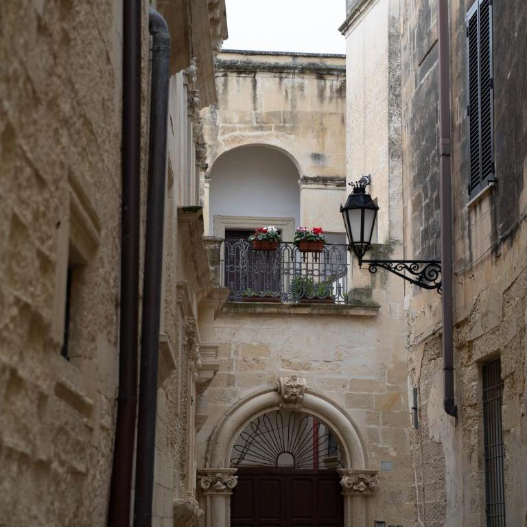 Mary Apt - Historical Residence- Lecce - Two-Bedroom Apartment - 4