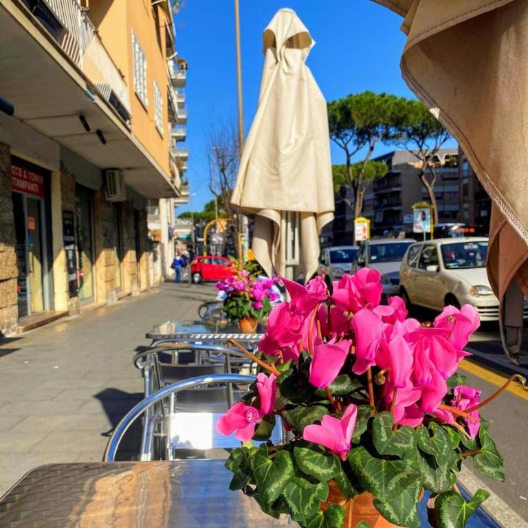 Fall in love with Roma Vaticano - 5 Minutes from the Vatican - balcony with a view - Appartamento Premium con 3 Camere da Letto e Balcone - 24