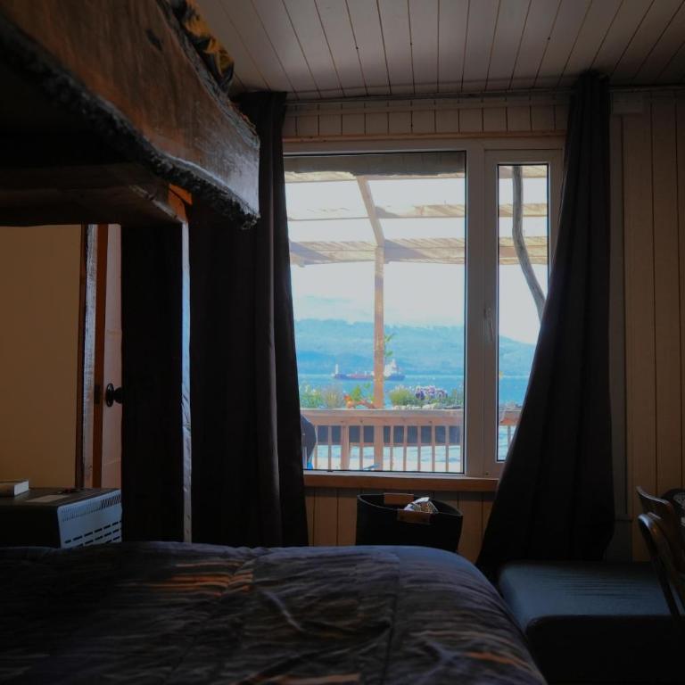 Refugio Jemmy Button - Triple Room with Private Bathroom - 2