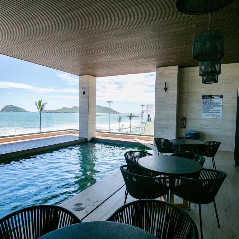 Apartment on the Malecon 2 BR Ocean View - Apartment - 4