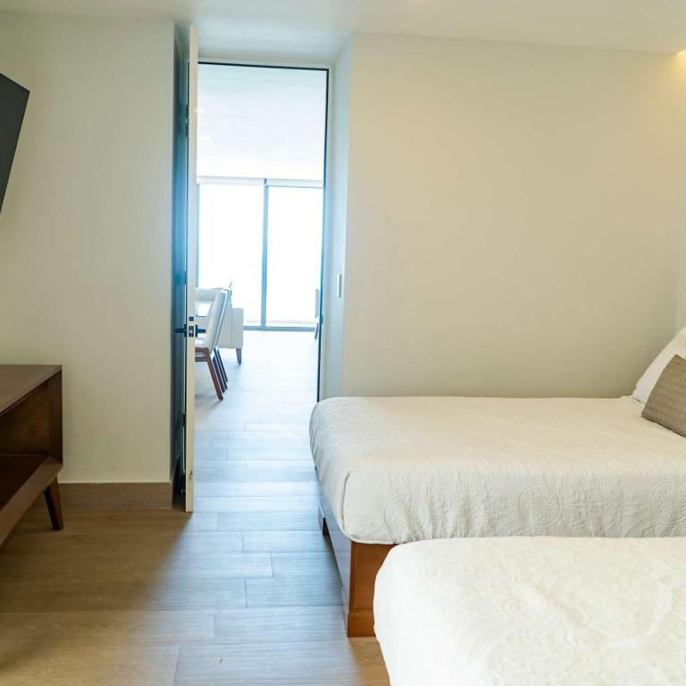 Apartment on the Malecon 2 BR Ocean View - Apartment - 28