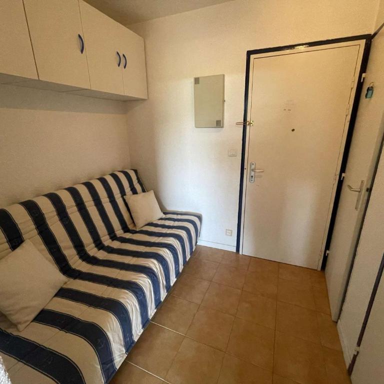 Studio Cabine avec Vue Piscine, Parking Privé - FR-1-328-274 - Estudio - 8