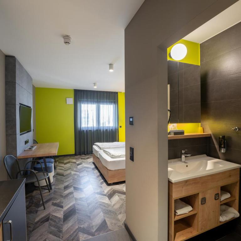 House of Records - Doppelzimmer mit eigenem Bad - 5