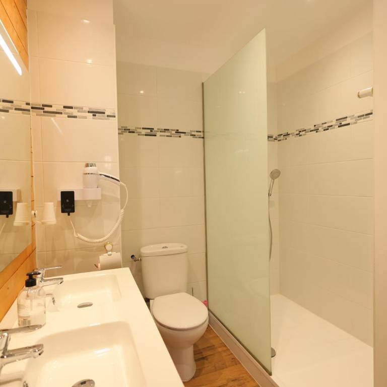 Chez Maguy Chambres d'hôtes - Double Room with Private Bathroom - 7