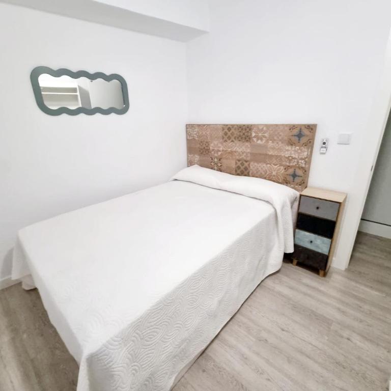Apartamento 3 dormitorios centro Villajoyosa - Three-Bedroom Apartment - 5