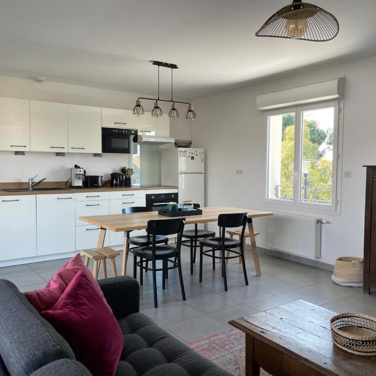 Appartement lumineux 5 personnes - Apartamento de 2 dormitorios con balcón - 5