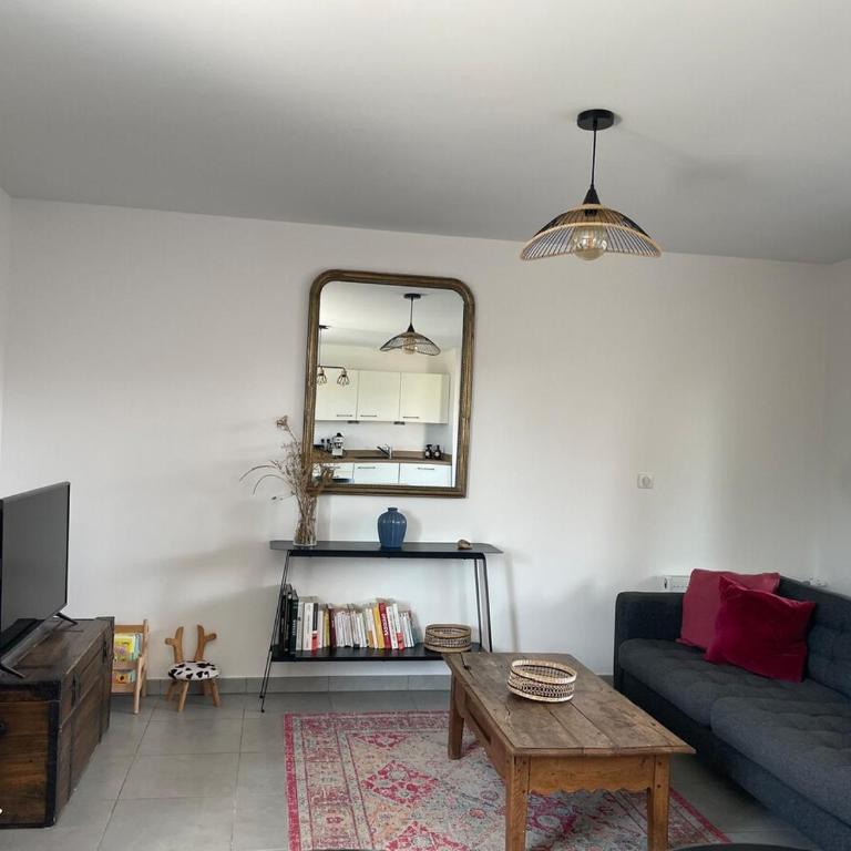 Appartement lumineux 5 personnes - Apartamento de 2 dormitorios con balcón - 13