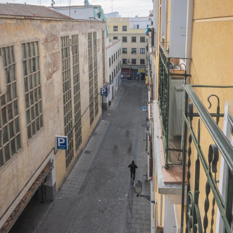 For You Rentals Spring Urban Temporal PRI103C - Two-Bedroom Apartment - 6
