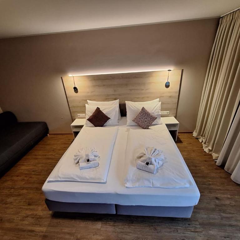 Seegasthof Breineder - Familien & Seminarhotel - Classic Doppel-/Zweibettzimmer mit Balkon - 8