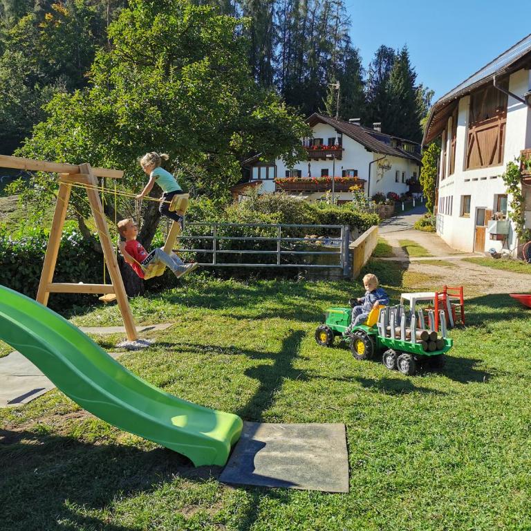 Ferienwohnung Marienkäfer Rückzugsort inmitten der Natur mit Bergblick - Appartamento con 2 Camere da Letto - 2