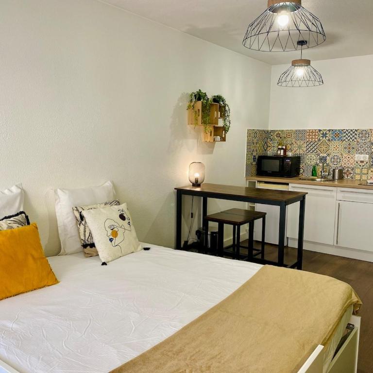 ''Axel 2'' Studio 2 à Sète, proche gare - Appartement 1 Chambre - 7