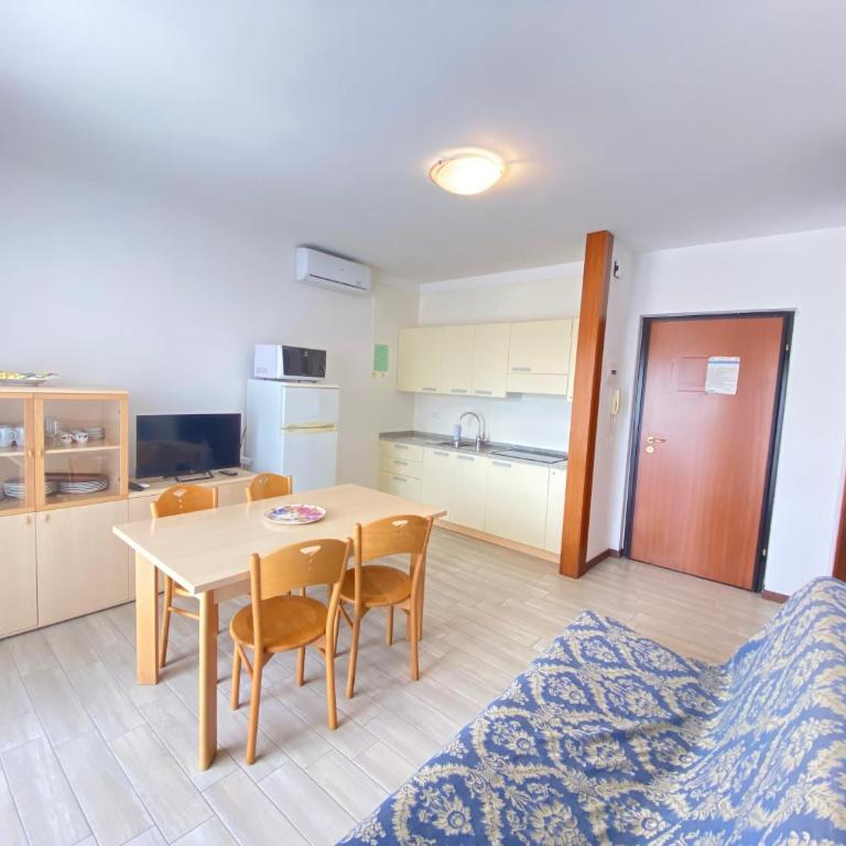 Apartment Blu Residence - Appartamento con 1 Camera da Letto - 2