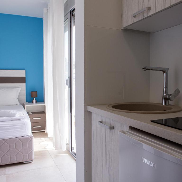 Vila Kalina Apartments - Studio Apartment with Balcony - 15