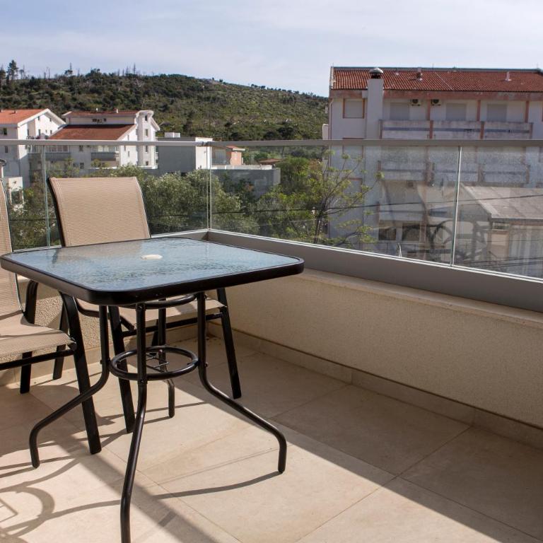 Vila Kalina Apartments - Studio Apartment with Balcony - 4
