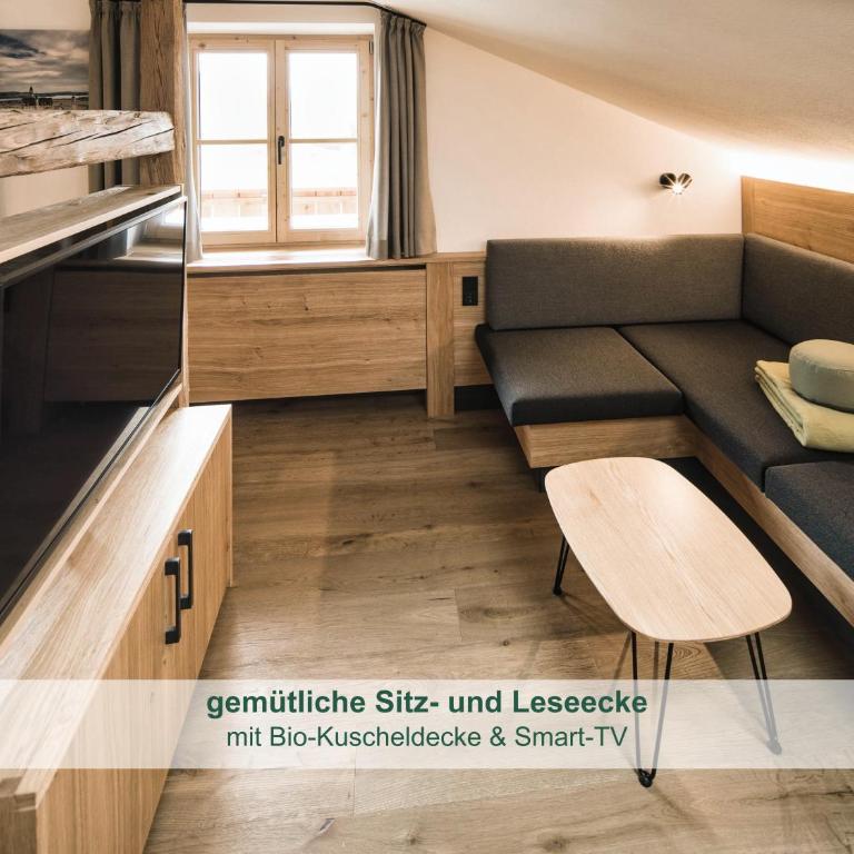 Stöger Chalets - Adults Only mit einzigartigem Panoramablick auf See, Alpen und Schloss Neuschwanstein - nur 2 Einheiten - Two-Bedroom Chalet - 7