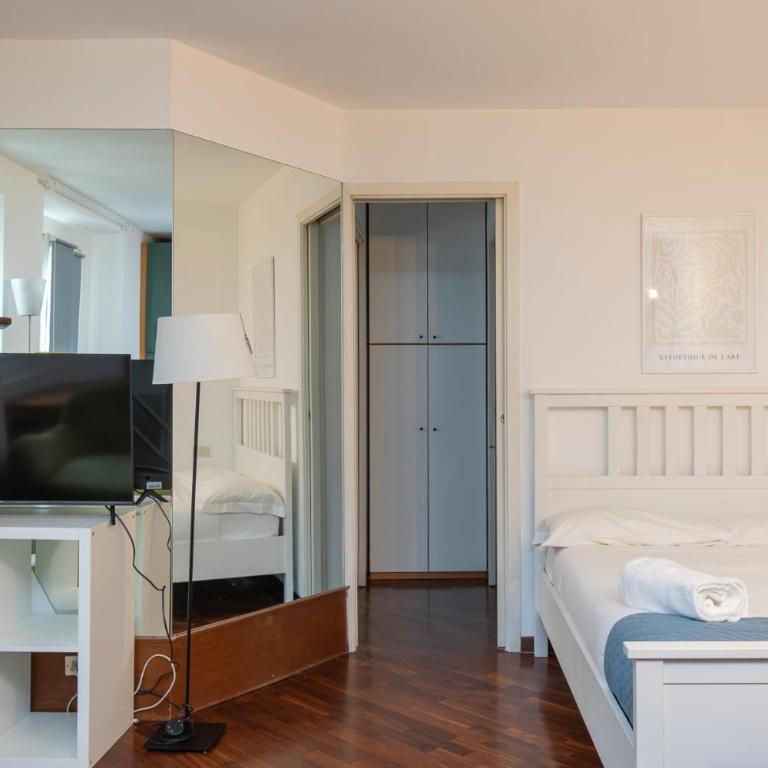 Xenia Apartments - Lovely studio in Corso Genova 10 min from Duomo - Appartamento con 1 Camera da Letto - 8