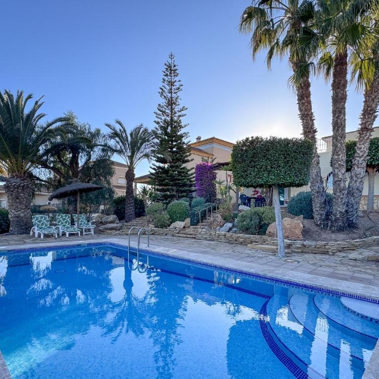 R2310 - La Cabuzana Vera Almería - Casa de 4 dormitorios - 10
