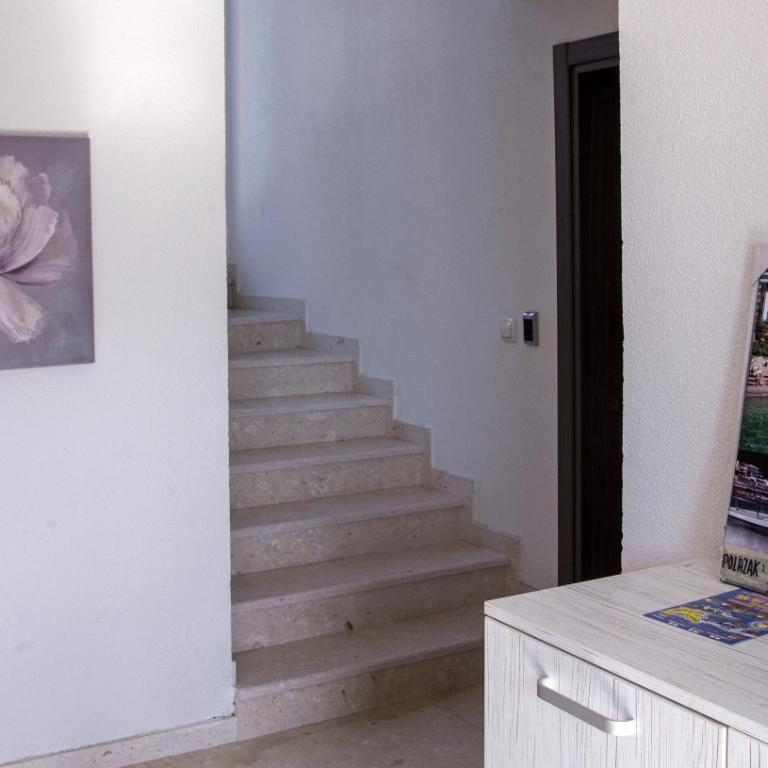 Vila Kalina Apartments - Studio Apartment with Balcony - 17