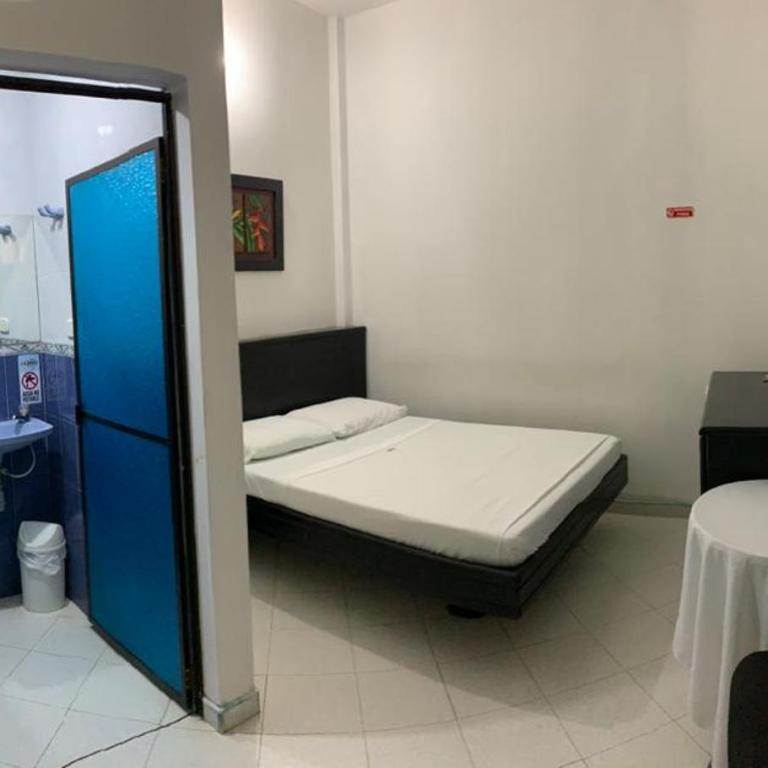 Hotel y centro de convenciones Caney del Ariari - Habitación Doble con baño privado - 1