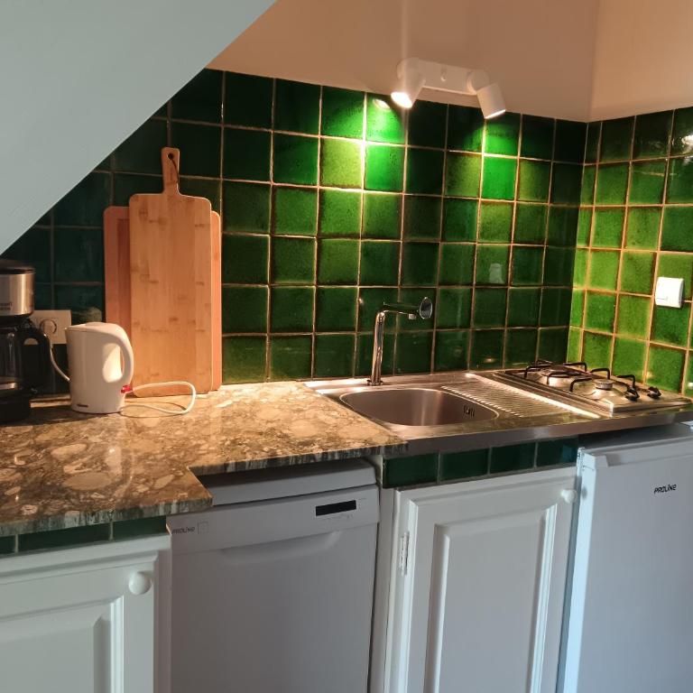 Mas de la Tour Carbonnière - Apartment mit 2 Schlafzimmern und Terrasse - 1