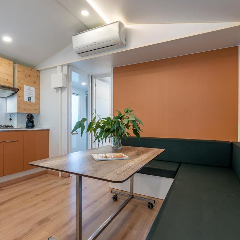 Camping Las Palmeras - Bungalow de 2 dormitorios Park&Pet (4-6 personas) - 4