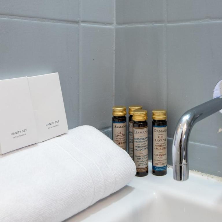 Stylish & Elegant I Metro is only 1minute away I Near Montmartre - Appartement 1 Chambre Deluxe - 20