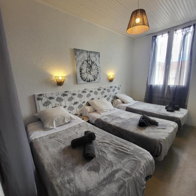 Hôtel Le Chalet - Chambre Lits Jumeaux avec Salle de Bains - 4