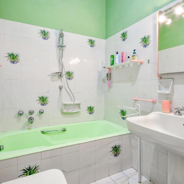 2 Bedroom Nice Apartment In Chiavari - Appartamento con 2 Camere da Letto - 12