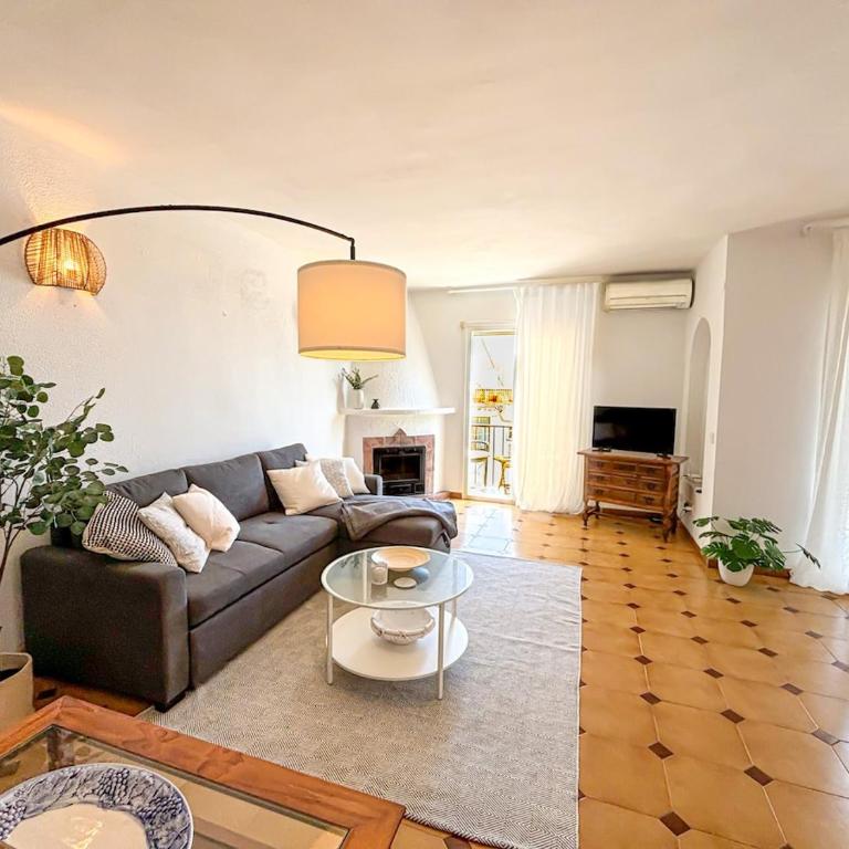 A2407 Charming Townhouse with sea views and pool - Casa Vacacional de 3 dormitorios - 8