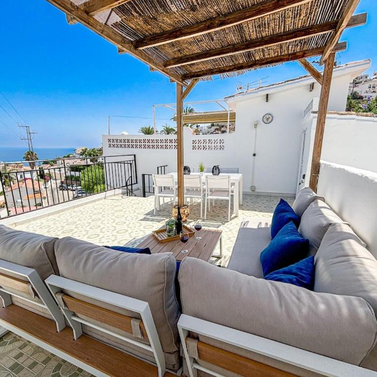 A2407 Charming Townhouse with sea views and pool - Casa Vacacional de 3 dormitorios - 16