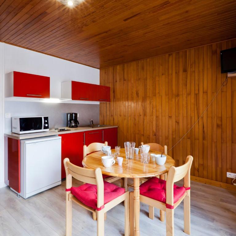 Studio lumineux 2* tout confort à Brides-les-Bains, WIFI, animaux admis - Studio - 8
