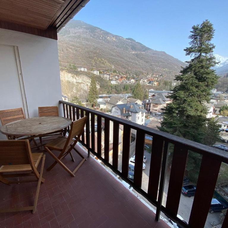 Studio lumineux 2* tout confort à Brides-les-Bains, WIFI, animaux admis - Studio - 10