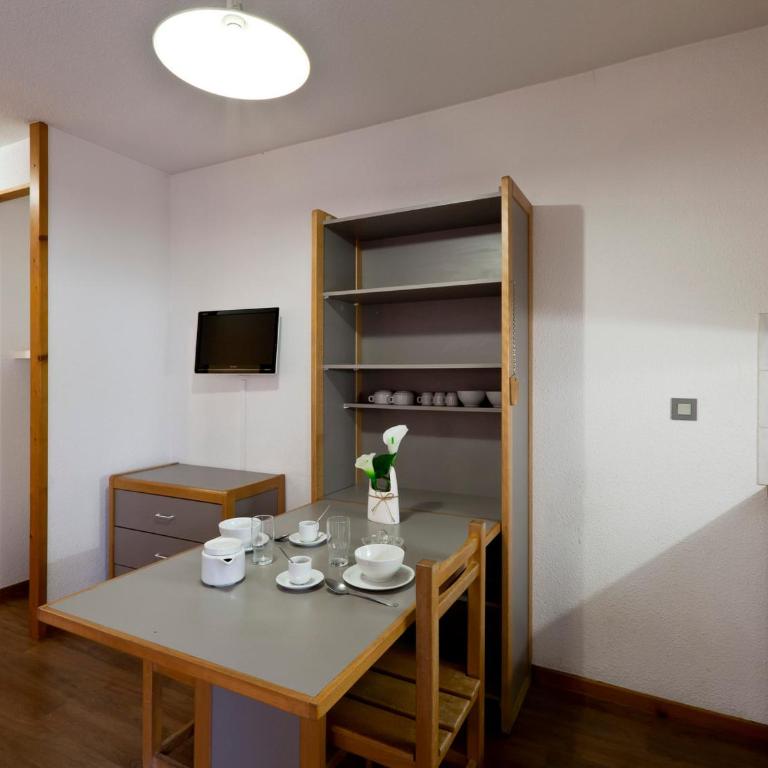 Studio confortable pour 2 avec balcon et WiFi à Brides-les-Bains - Studio - 6